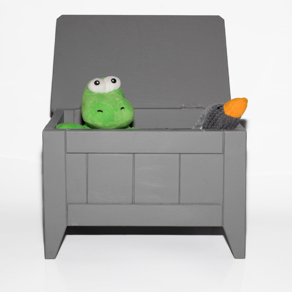 Chepstow Wooden Dogs Toy and Treat Box